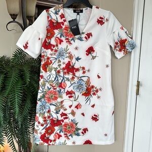 Brand New ABS Collection White Shift Dress Short Sleeved V-Neck Oriental Floral